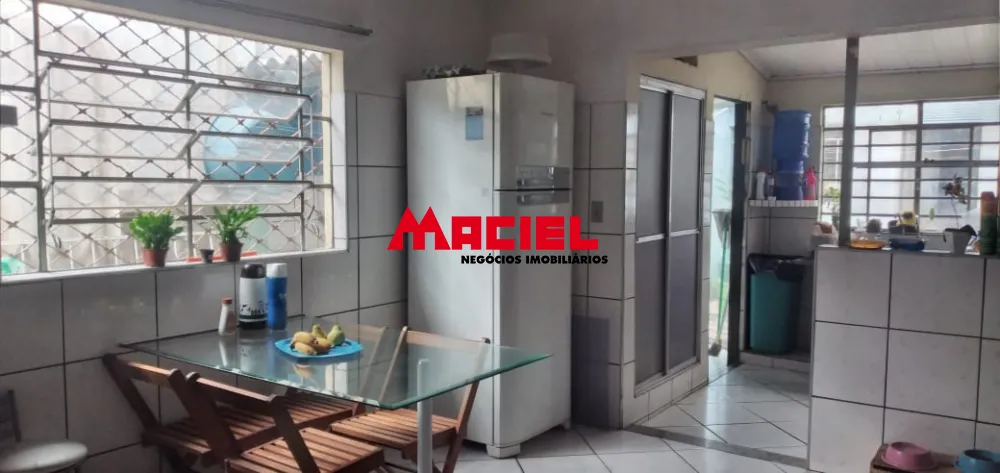 Comprar Casa / Padr&atilde;o em S&atilde;o Jos&eacute; dos Campos R$ 450.000,00 - Foto 8