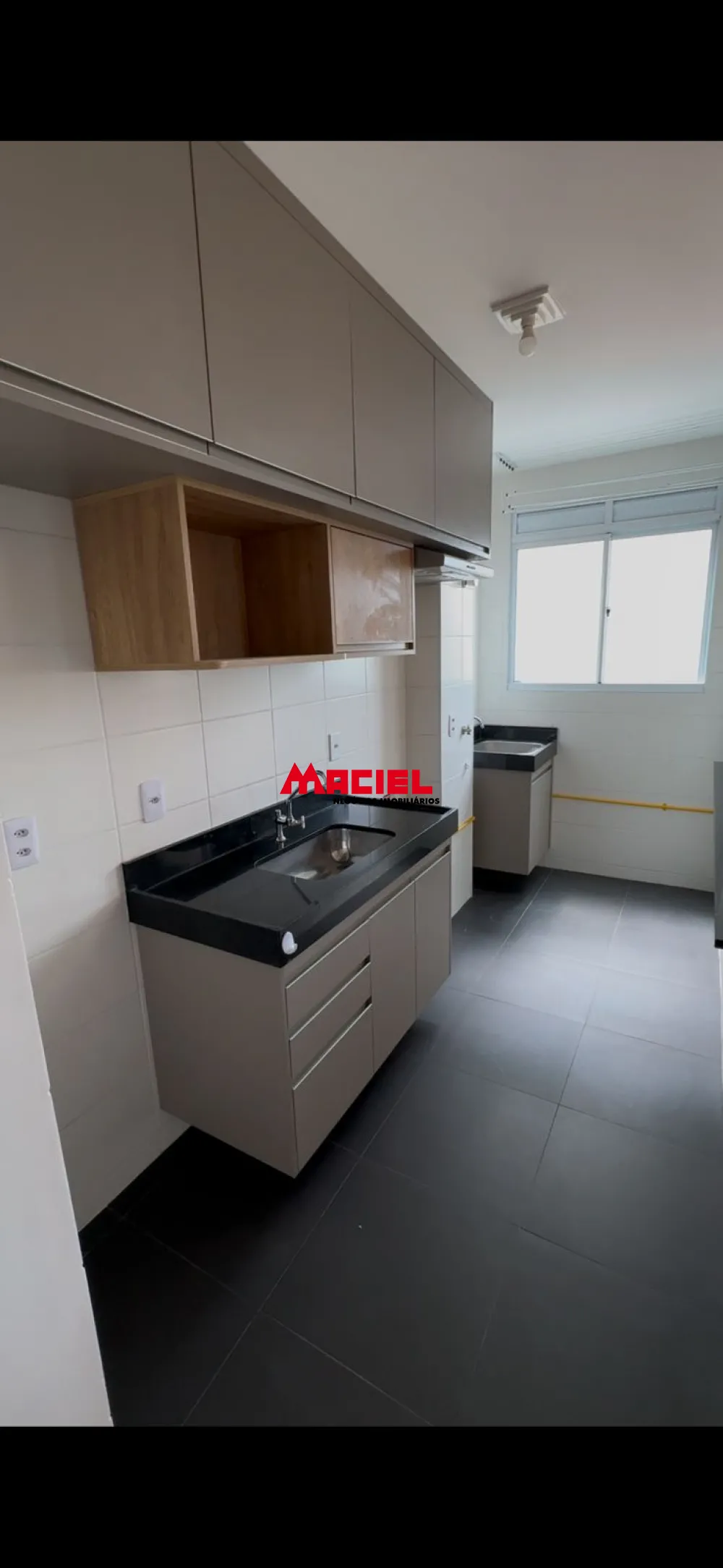 Alugar Apartamento / Padr&atilde;o em S&atilde;o Jos&eacute; dos Campos R$ 2.500,00 - Foto 1