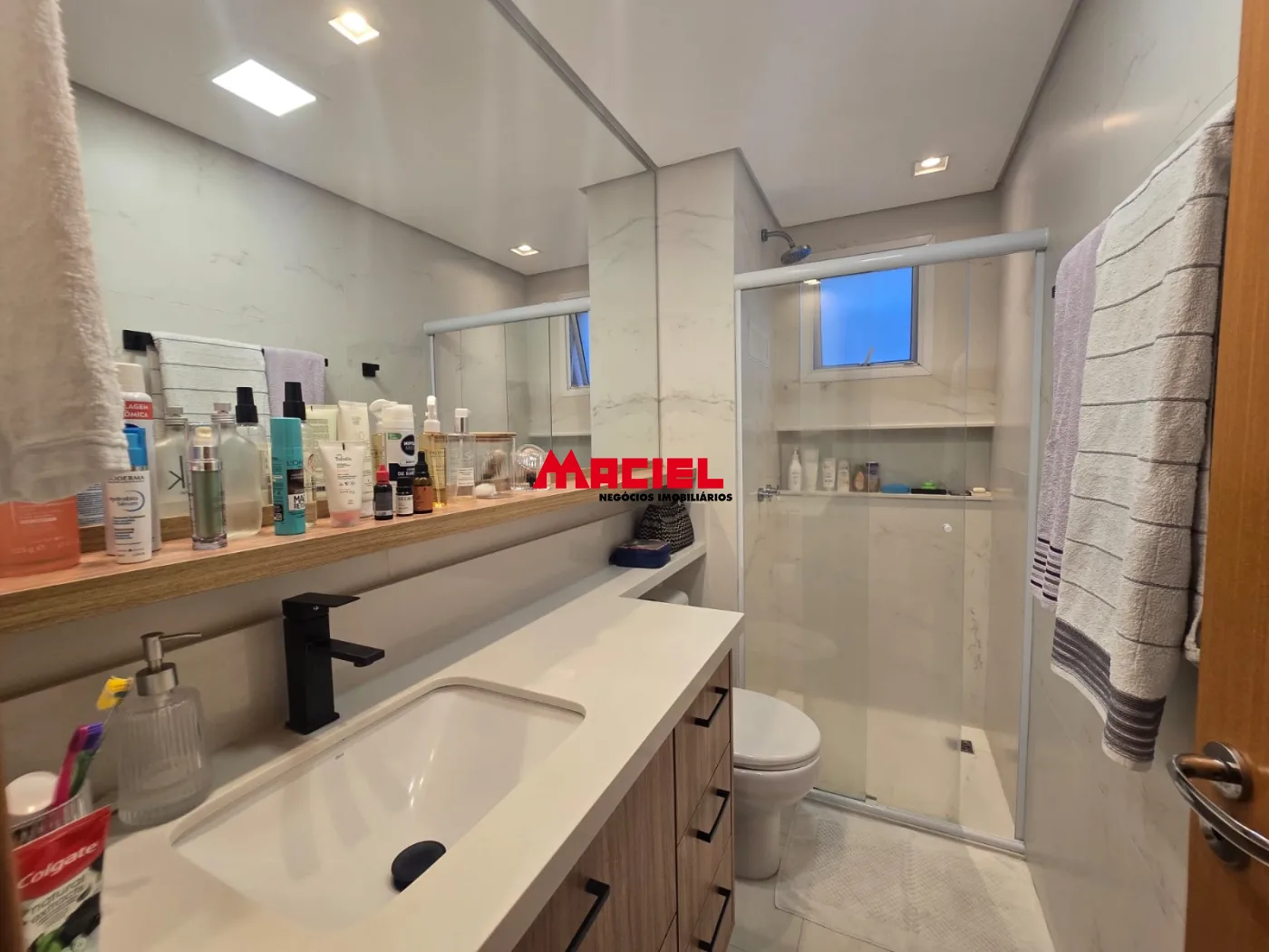 Comprar Apartamento / Padr&atilde;o em S&atilde;o Jos&eacute; dos Campos R$ 1.500.000,00 - Foto 13