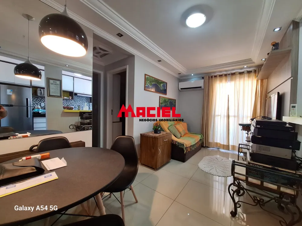 Comprar Apartamento / Padr&atilde;o em S&atilde;o Jos&eacute; dos Campos R$ 355.000,00 - Foto 1