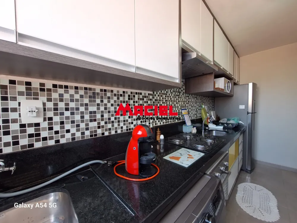 Comprar Apartamento / Padr&atilde;o em S&atilde;o Jos&eacute; dos Campos R$ 355.000,00 - Foto 9