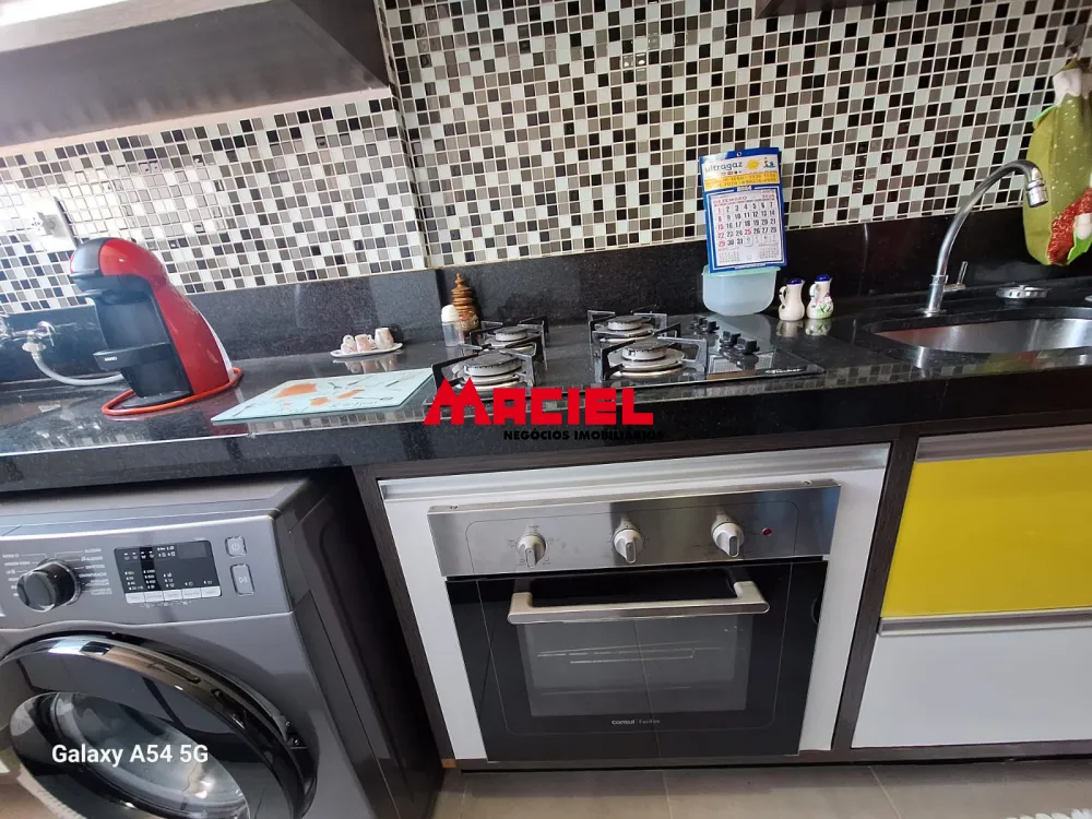 Comprar Apartamento / Padr&atilde;o em S&atilde;o Jos&eacute; dos Campos R$ 355.000,00 - Foto 12