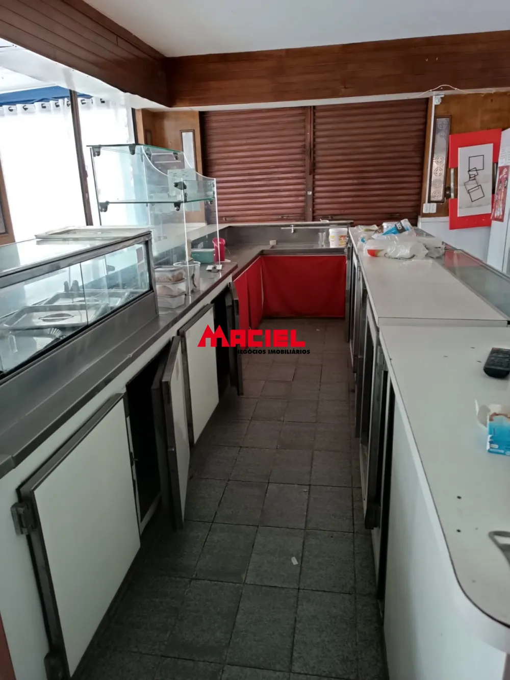 Alugar Comercial / Ponto Comercial em S&atilde;o Jos&eacute; dos Campos R$ 5.000,00 - Foto 14