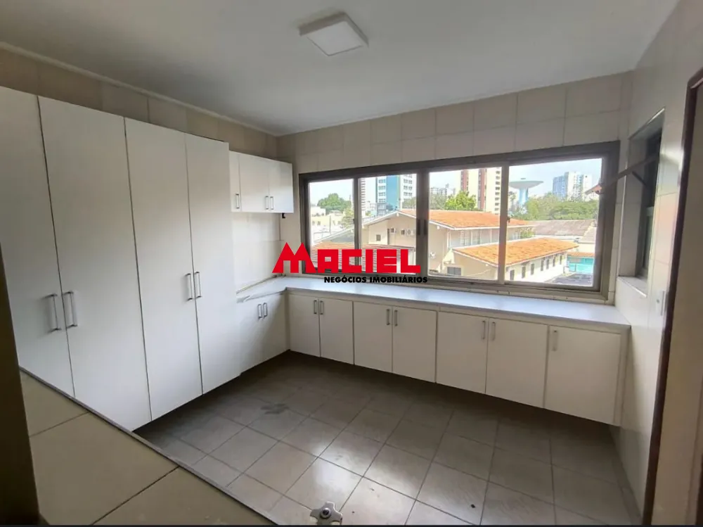 Alugar Apartamento / Padr&atilde;o em S&atilde;o Jos&eacute; dos Campos R$ 5.500,00 - Foto 7