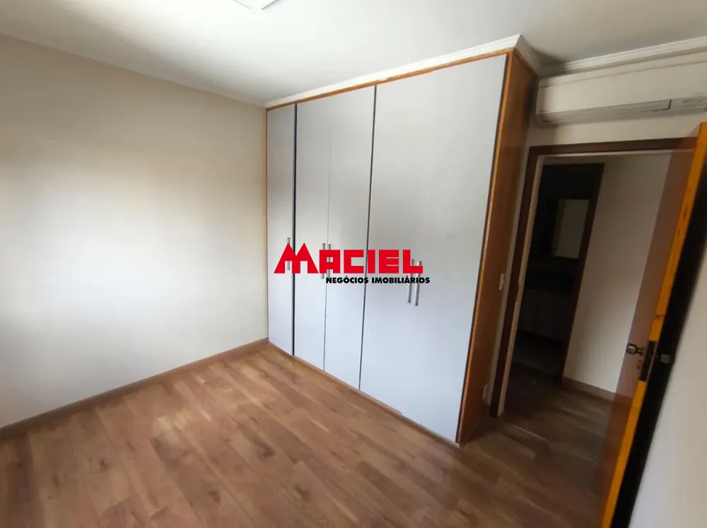 Alugar Apartamento / Padr&atilde;o em S&atilde;o Jos&eacute; dos Campos R$ 5.500,00 - Foto 10