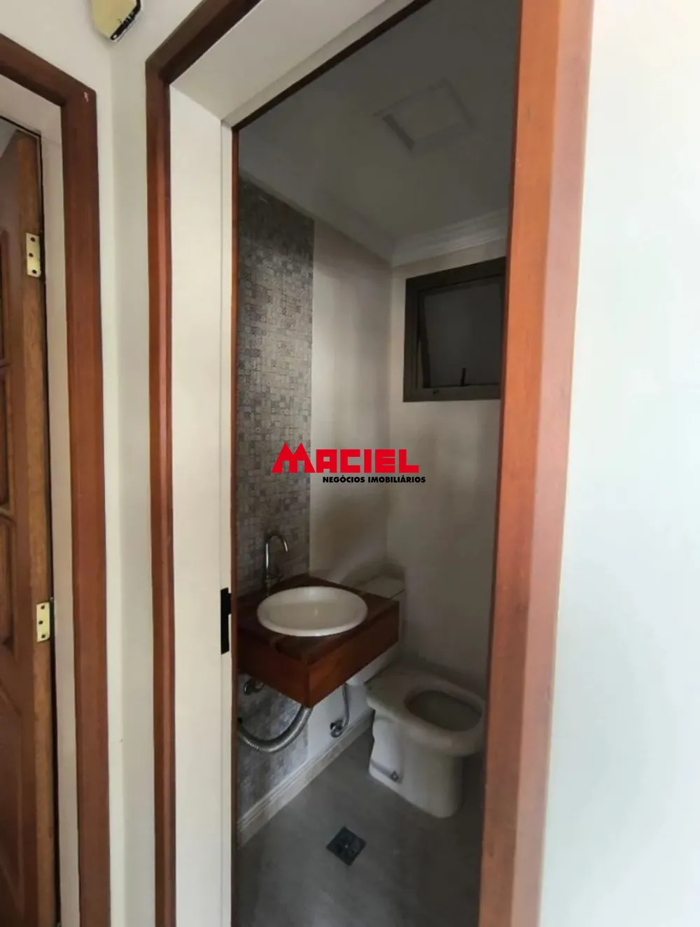 Alugar Apartamento / Padr&atilde;o em S&atilde;o Jos&eacute; dos Campos R$ 5.500,00 - Foto 13