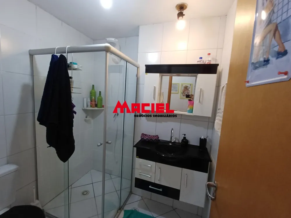 Comprar Apartamento / Padr&atilde;o em S&atilde;o Jos&eacute; dos Campos R$ 380.000,00 - Foto 9
