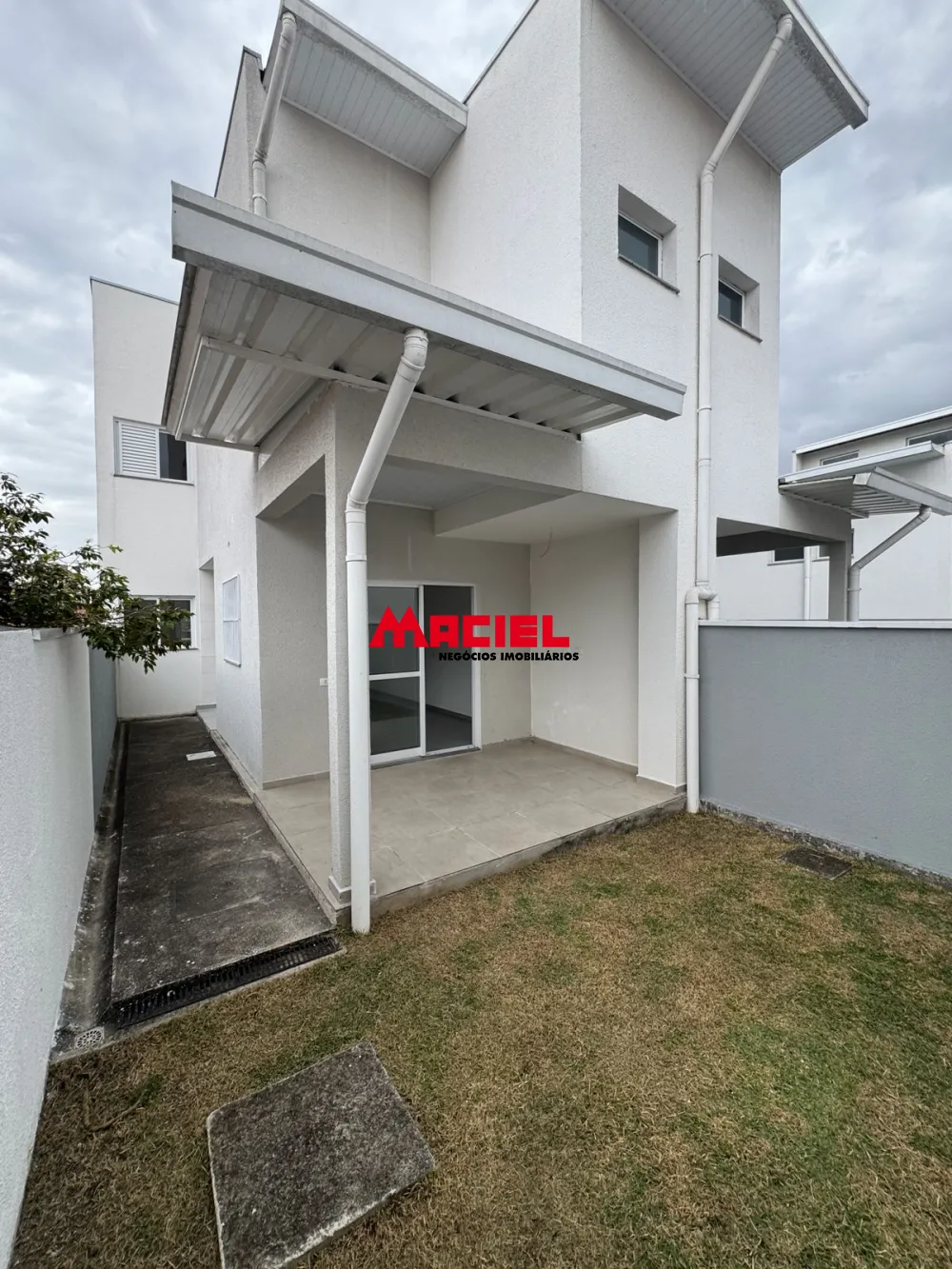 Comprar Casa / Sobrado em S&atilde;o Jos&eacute; dos Campos R$ 850.000,00 - Foto 4