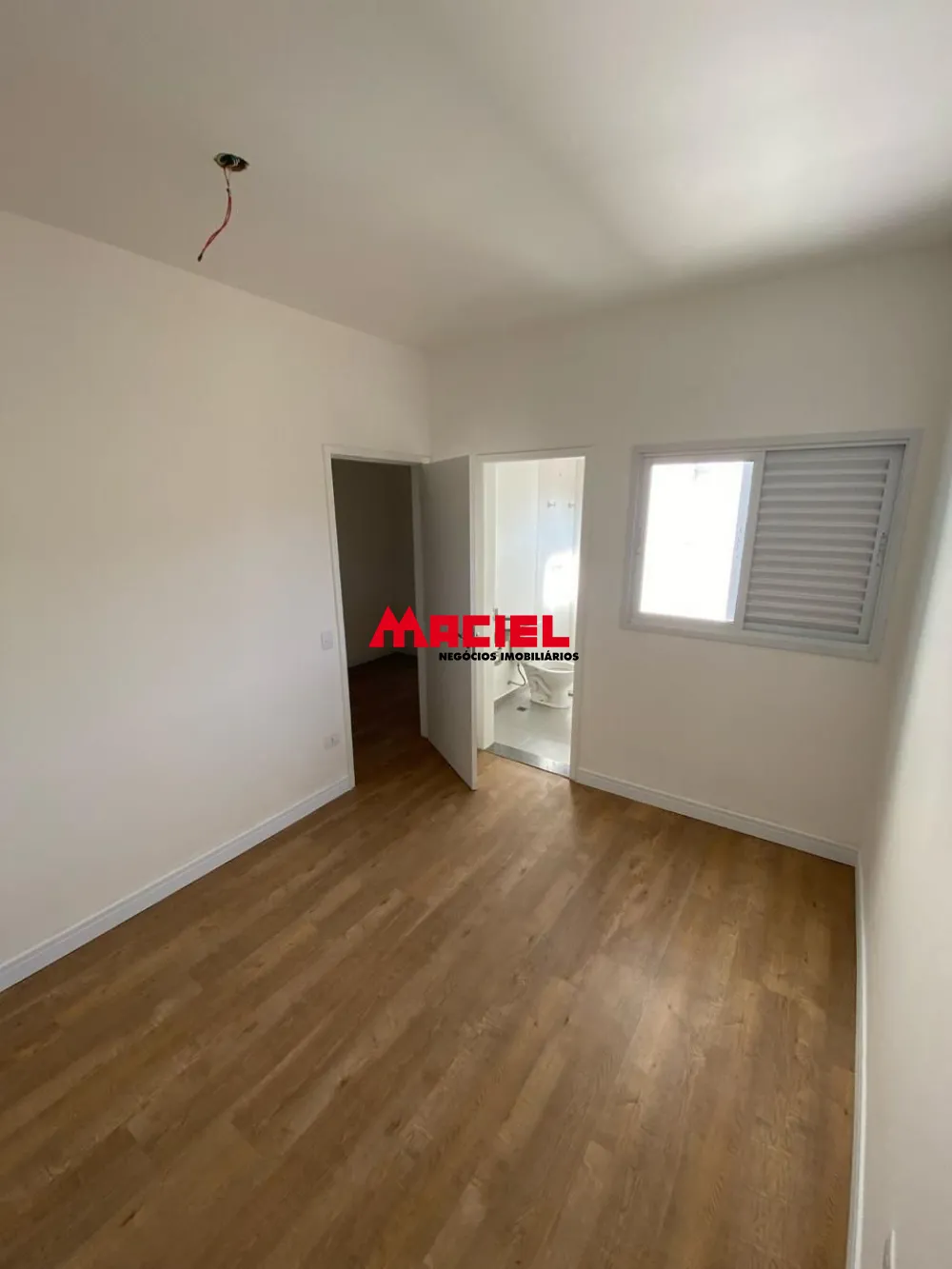 Comprar Casa / Sobrado em S&atilde;o Jos&eacute; dos Campos R$ 850.000,00 - Foto 9