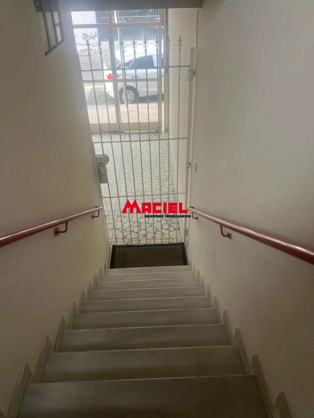 Alugar Casa / Padr&atilde;o em S&atilde;o Jos&eacute; dos Campos R$ 2.700,00 - Foto 16