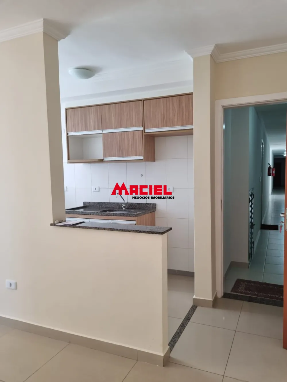 Alugar Apartamento / Padr&atilde;o em S&atilde;o Jos&eacute; dos Campos R$ 1.350,00 - Foto 10