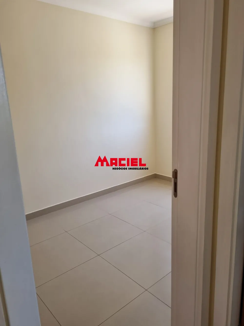 Alugar Apartamento / Padr&atilde;o em S&atilde;o Jos&eacute; dos Campos R$ 1.350,00 - Foto 23