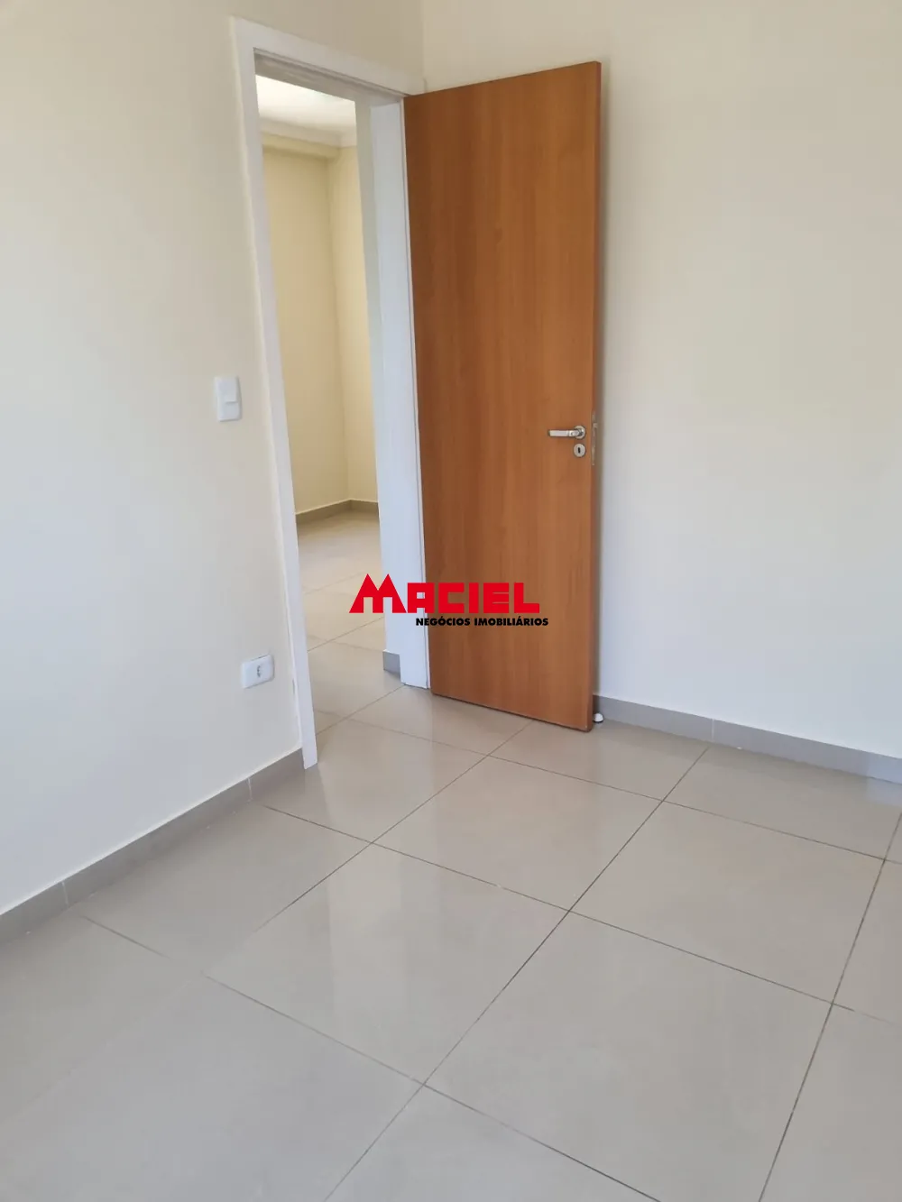 Alugar Apartamento / Padr&atilde;o em S&atilde;o Jos&eacute; dos Campos R$ 1.350,00 - Foto 24