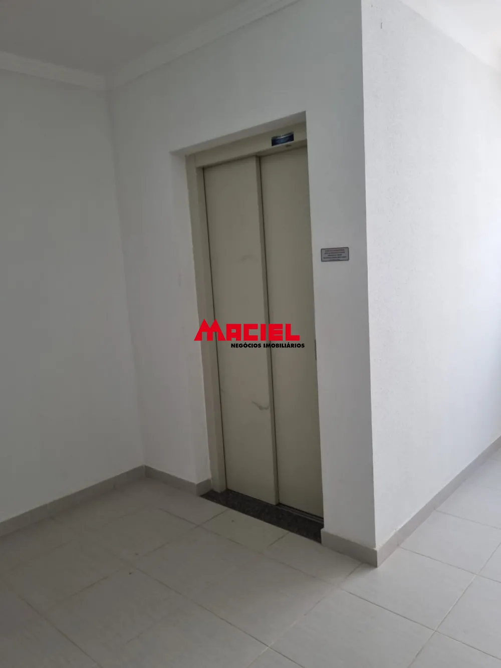 Alugar Apartamento / Padr&atilde;o em S&atilde;o Jos&eacute; dos Campos R$ 1.350,00 - Foto 27