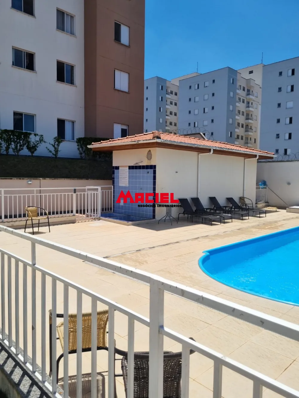 Alugar Apartamento / Padr&atilde;o em S&atilde;o Jos&eacute; dos Campos R$ 1.350,00 - Foto 31