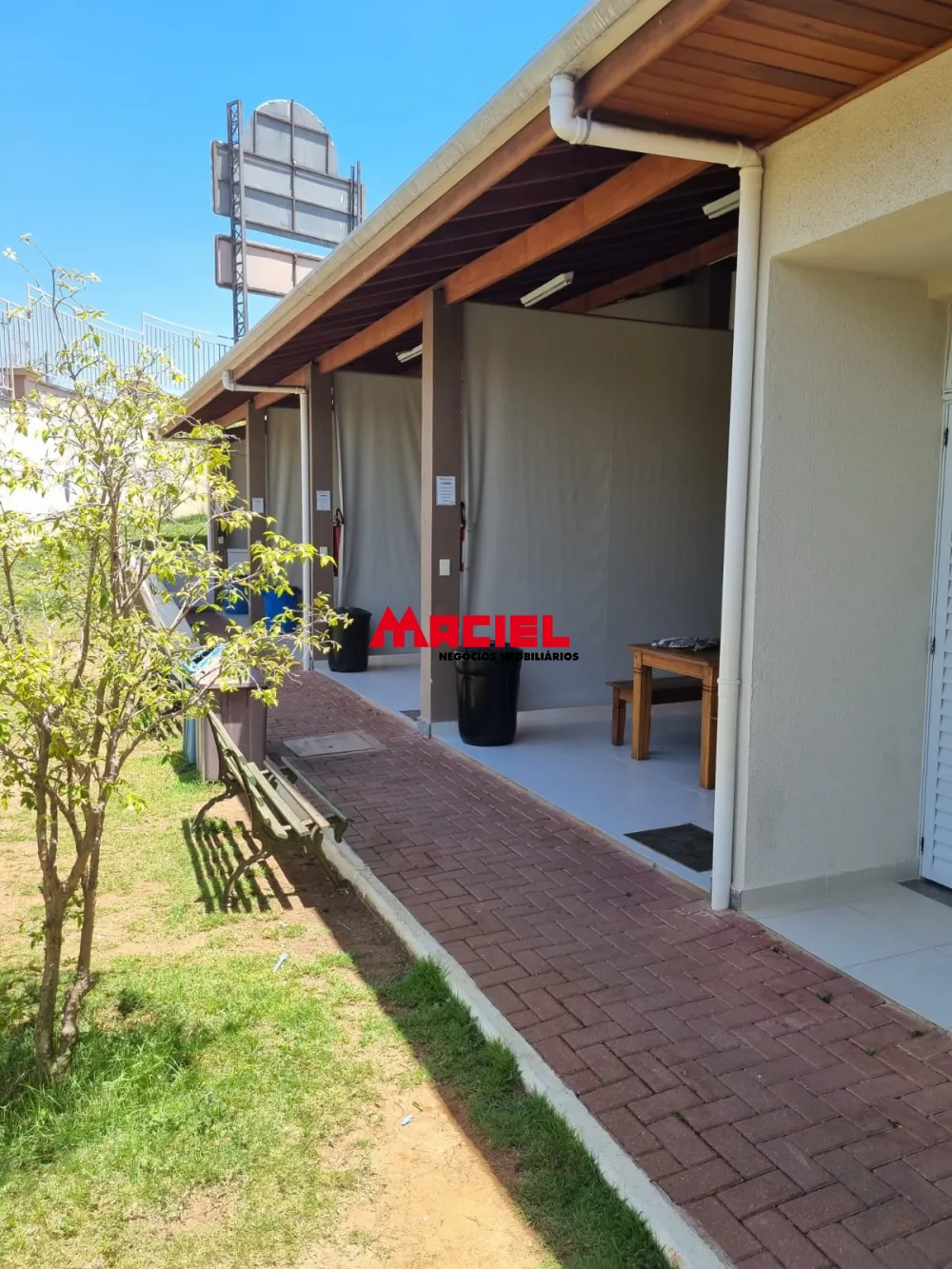 Alugar Apartamento / Padr&atilde;o em S&atilde;o Jos&eacute; dos Campos R$ 1.350,00 - Foto 38