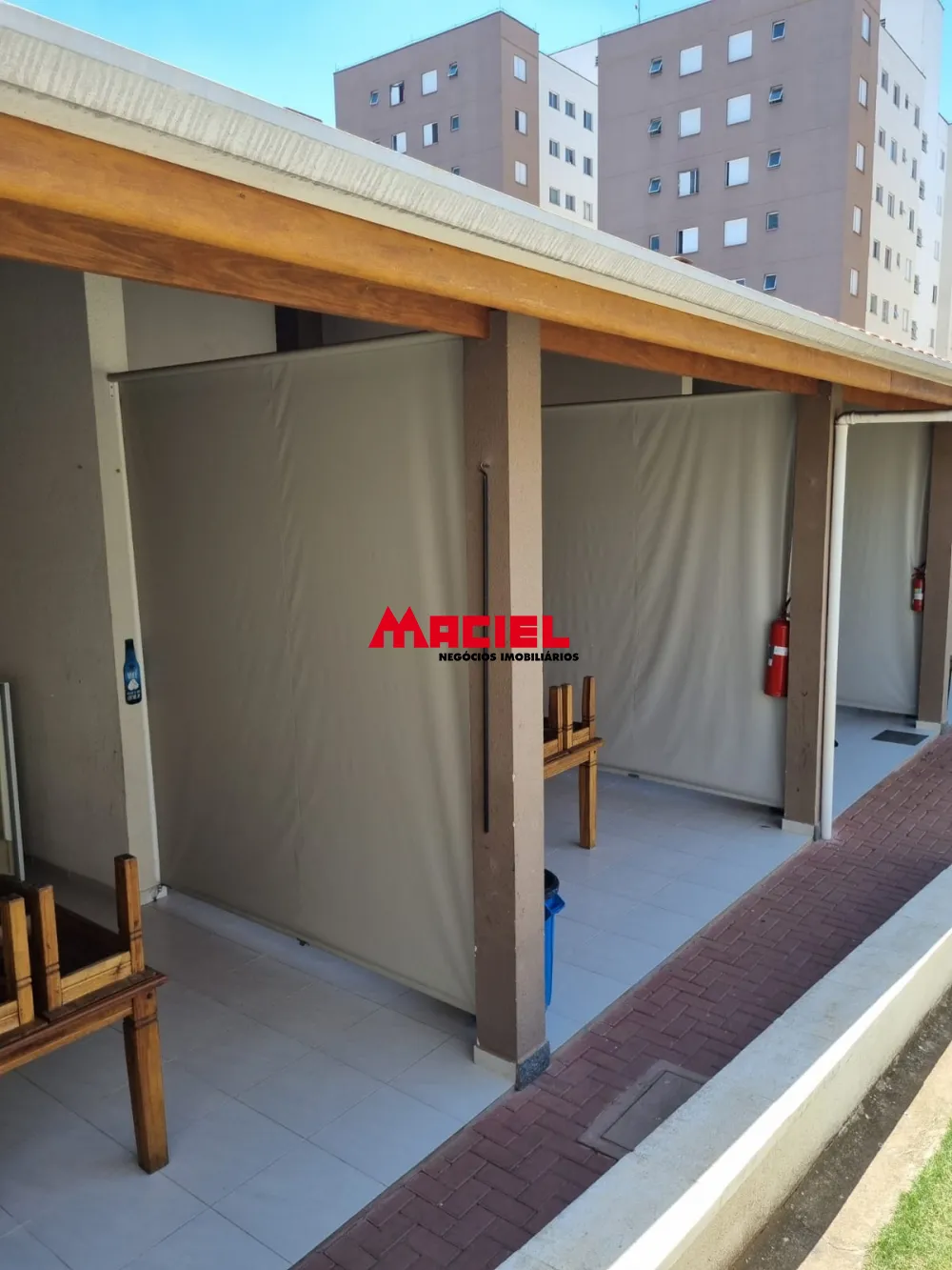 Alugar Apartamento / Padr&atilde;o em S&atilde;o Jos&eacute; dos Campos R$ 1.350,00 - Foto 40