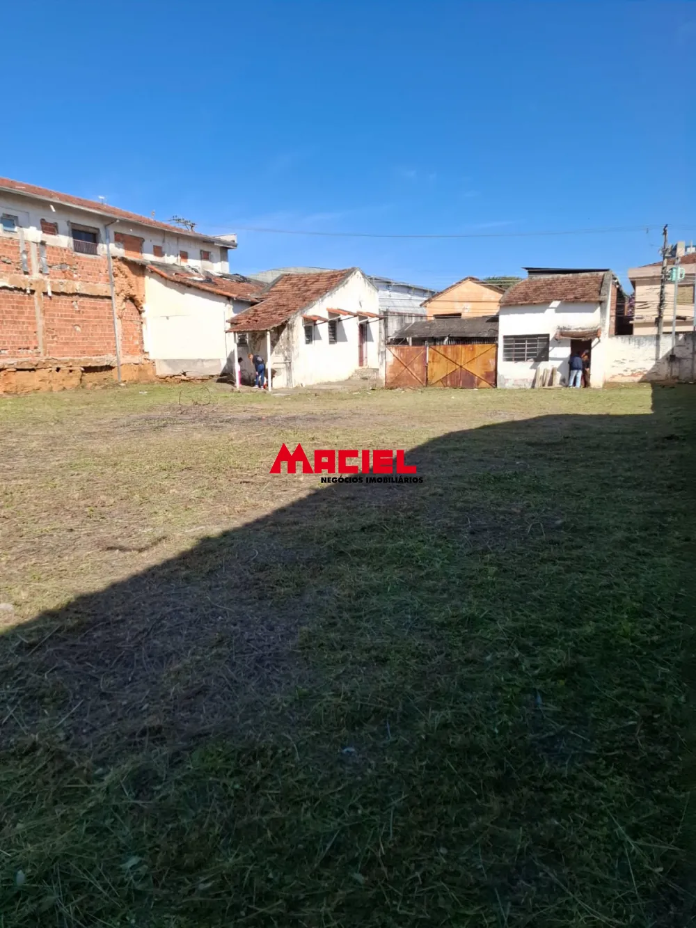 Alugar Comercial / Terreno em S&atilde;o Jos&eacute; dos Campos R$ 4.000,00 - Foto 5