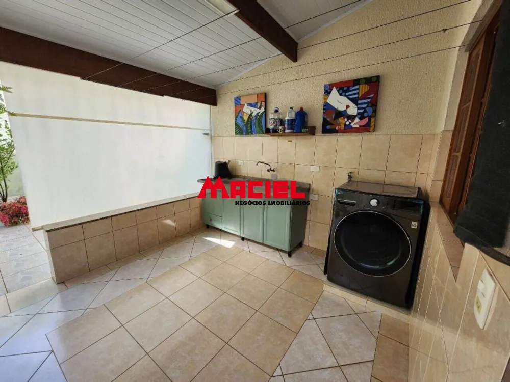 Comprar Casa / Sobrado em S&atilde;o Jos&eacute; dos Campos R$ 860.000,00 - Foto 3