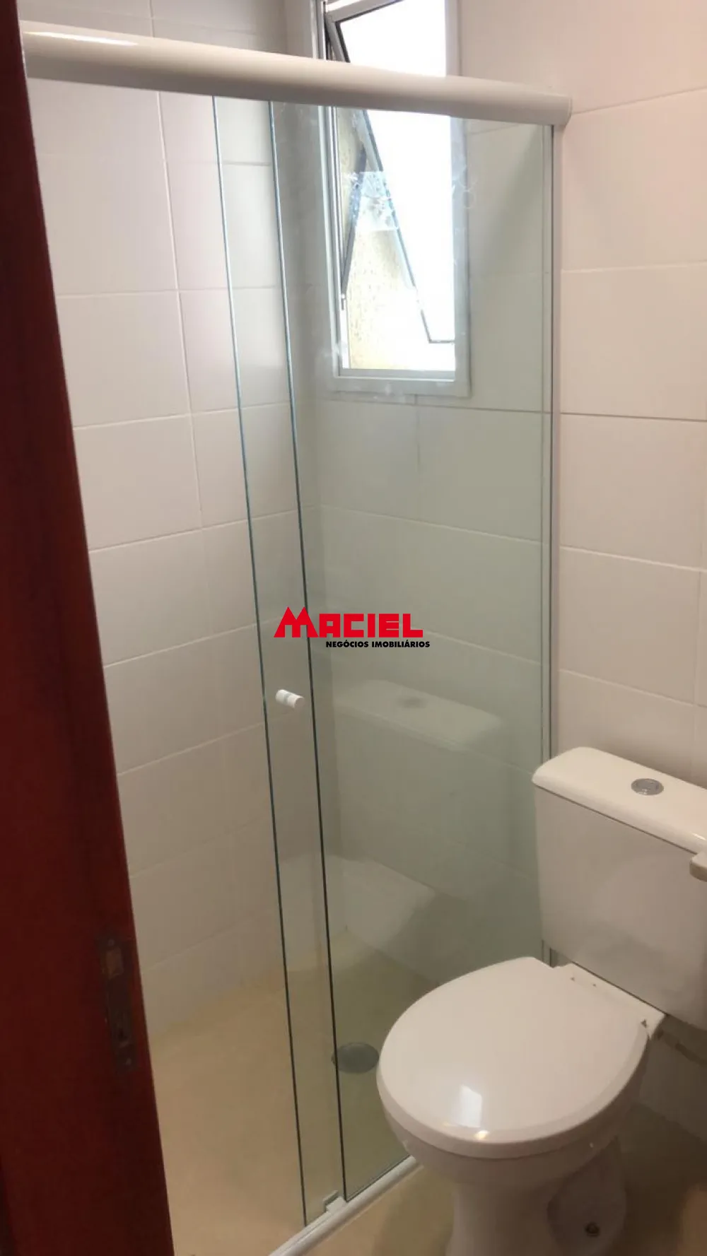 Alugar Apartamento / Padr&atilde;o em S&atilde;o Jos&eacute; dos Campos R$ 1.800,00 - Foto 4