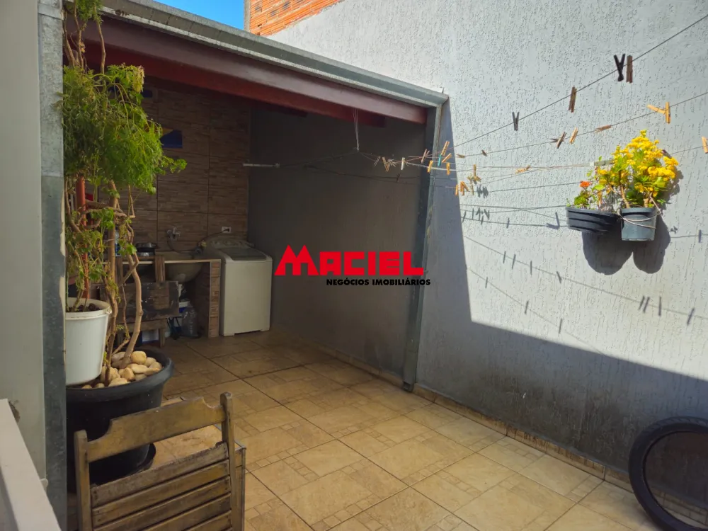 Comprar Casa / Padr&atilde;o em S&atilde;o Jos&eacute; dos Campos R$ 350.000,00 - Foto 2