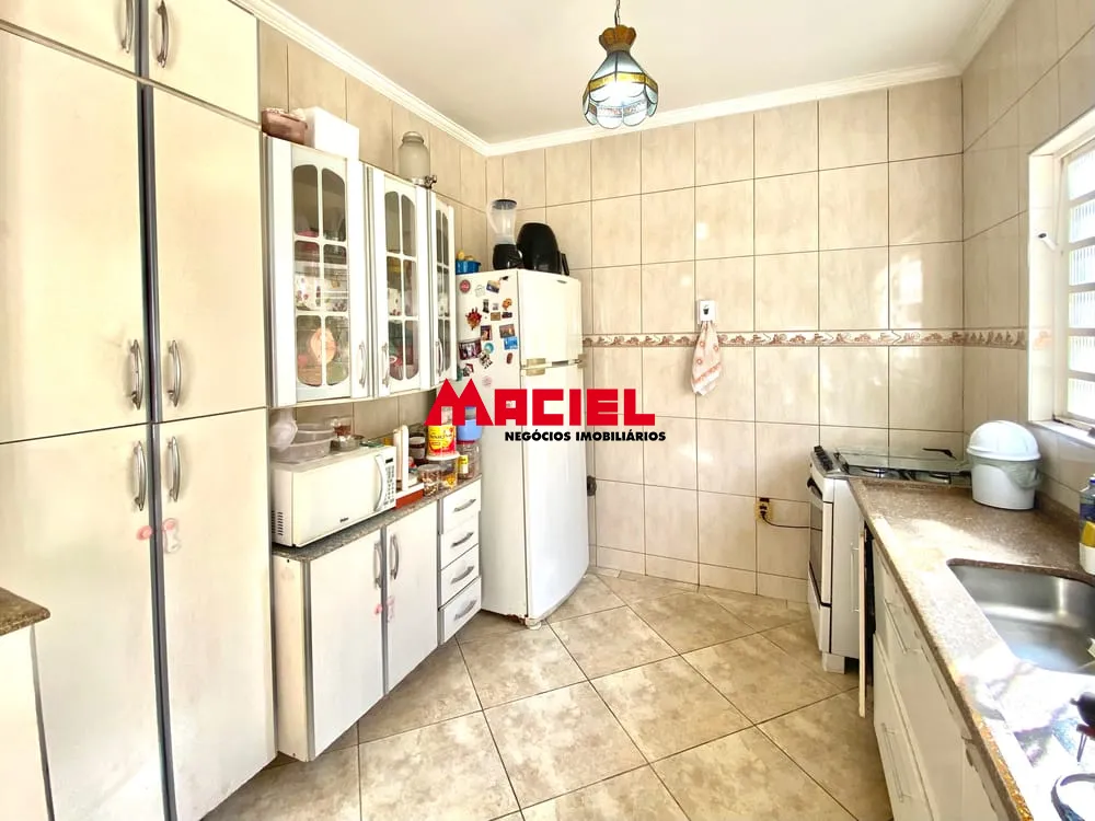 Comprar Casa / Sobrado em S&atilde;o Jos&eacute; dos Campos R$ 695.000,00 - Foto 3