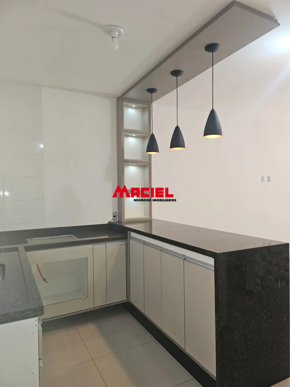Comprar Casa / Condom&iacute;nio em Jacare&iacute; R$ 380.000,00 - Foto 1