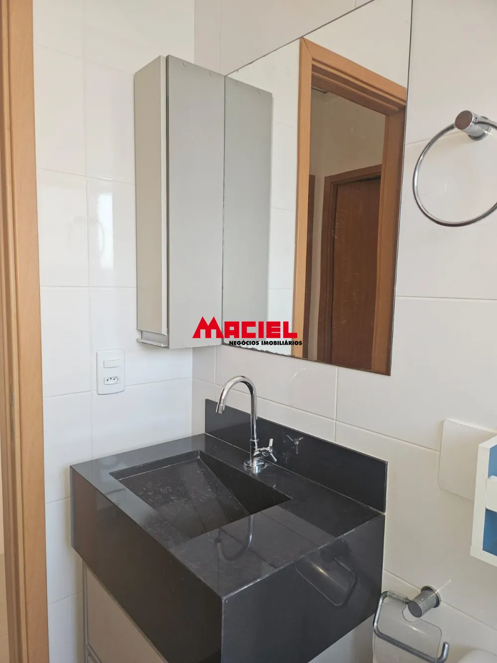 Comprar Casa / Condom&iacute;nio em Jacare&iacute; R$ 380.000,00 - Foto 3