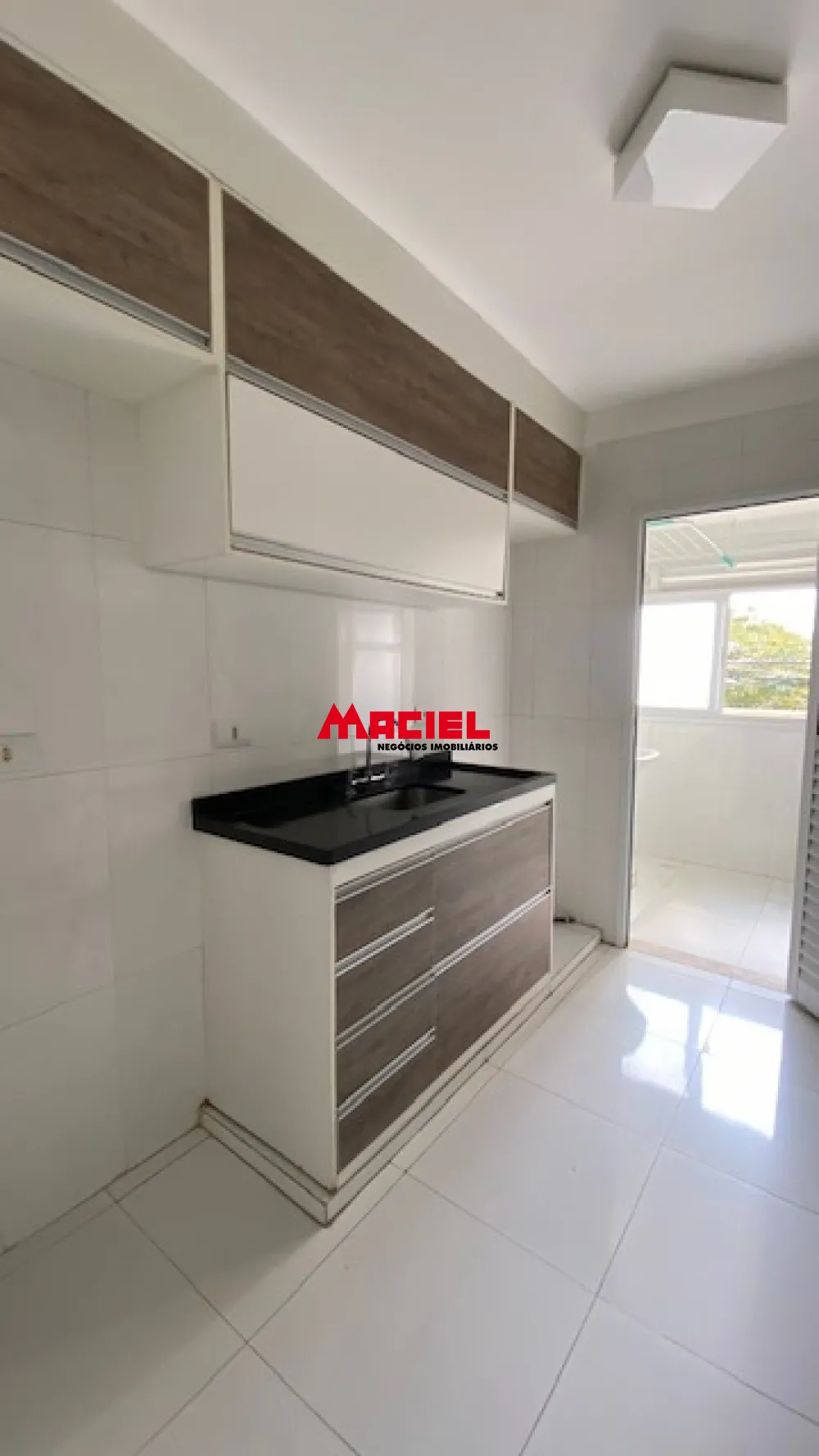 Alugar Apartamento / Padr&atilde;o em S&atilde;o Jos&eacute; dos Campos R$ 3.500,00 - Foto 5