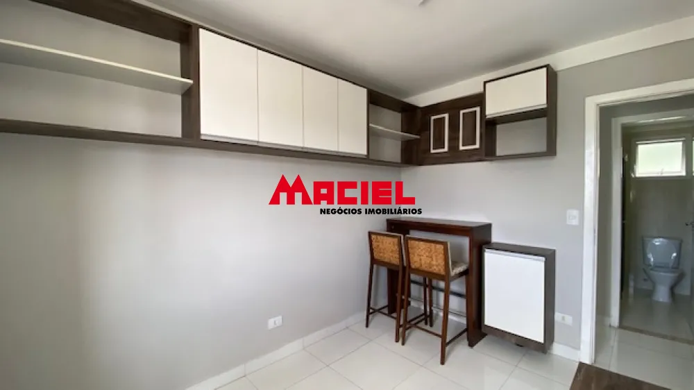 Alugar Apartamento / Padr&atilde;o em S&atilde;o Jos&eacute; dos Campos R$ 3.500,00 - Foto 16