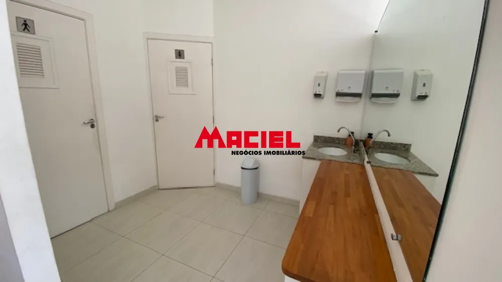 Alugar Apartamento / Padr&atilde;o em S&atilde;o Jos&eacute; dos Campos R$ 3.500,00 - Foto 31