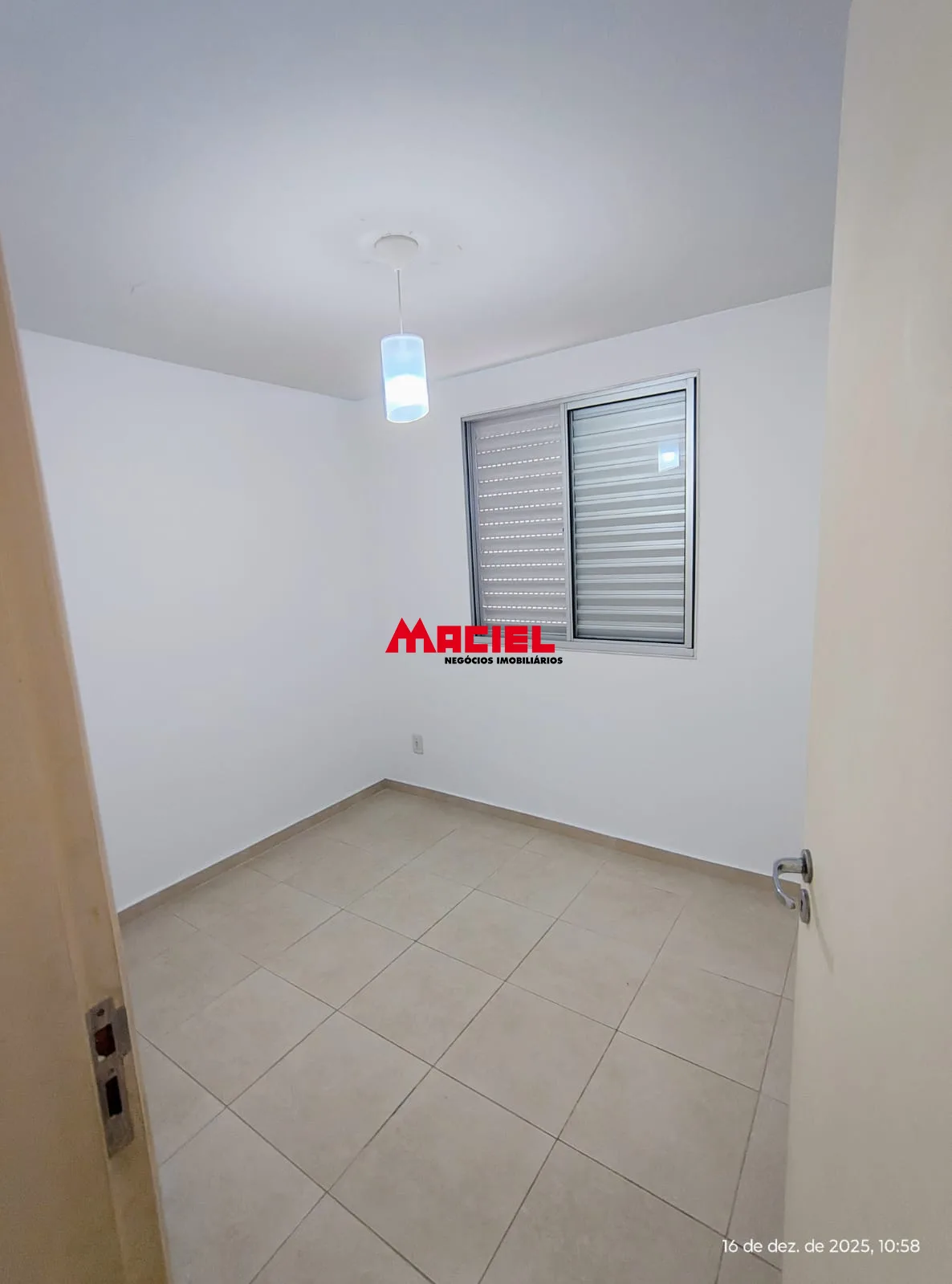 Alugar Apartamento / Padr&atilde;o em S&atilde;o Jos&eacute; dos Campos R$ 1.900,00 - Foto 23