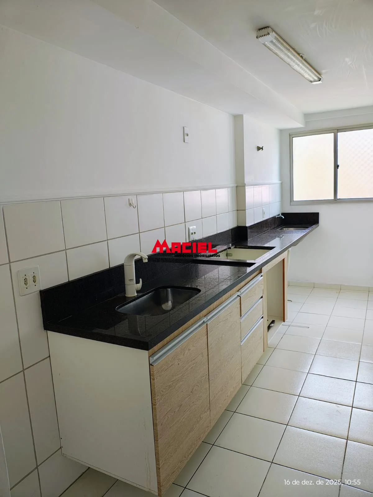 Alugar Apartamento / Padr&atilde;o em S&atilde;o Jos&eacute; dos Campos R$ 1.900,00 - Foto 27