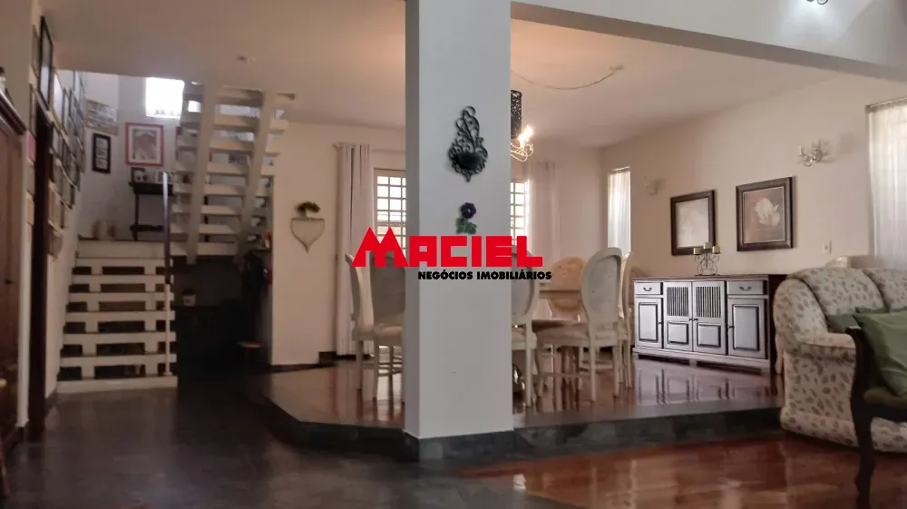 Comprar Casa / Sobrado em S&atilde;o Jos&eacute; dos Campos - Foto 13