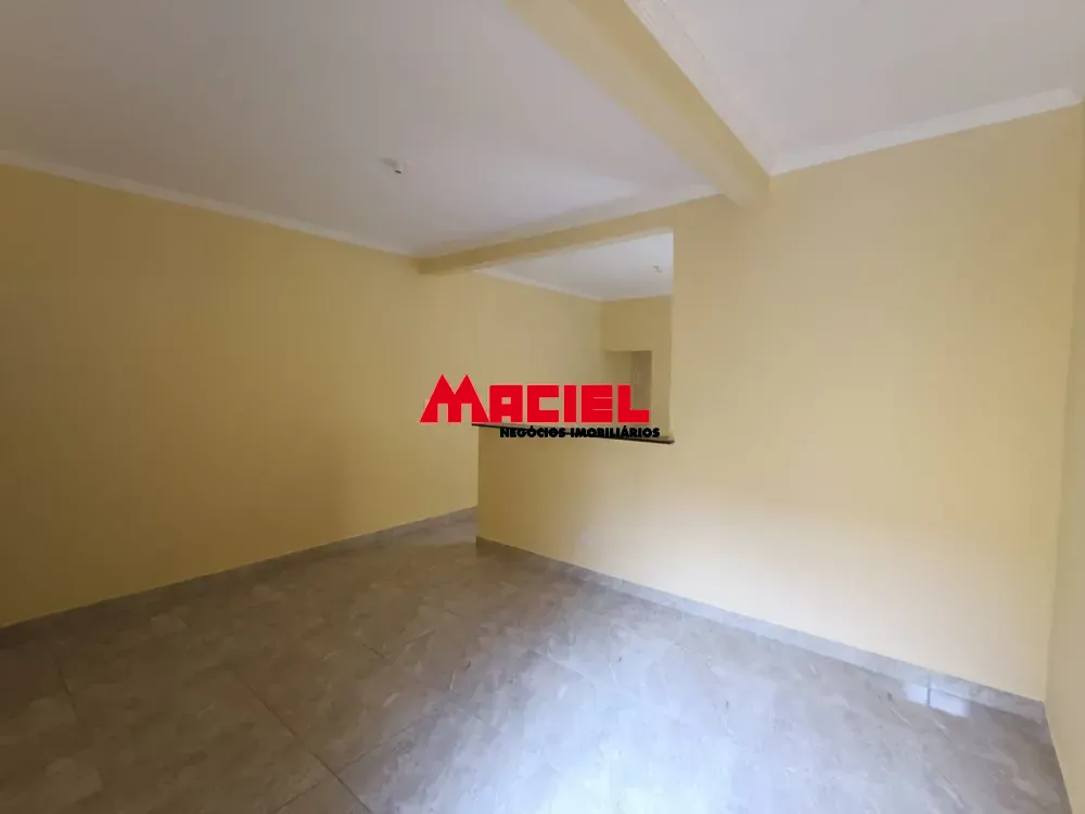 Alugar Casa / Padr&atilde;o em S&atilde;o Jos&eacute; dos Campos R$ 1.700,00 - Foto 8