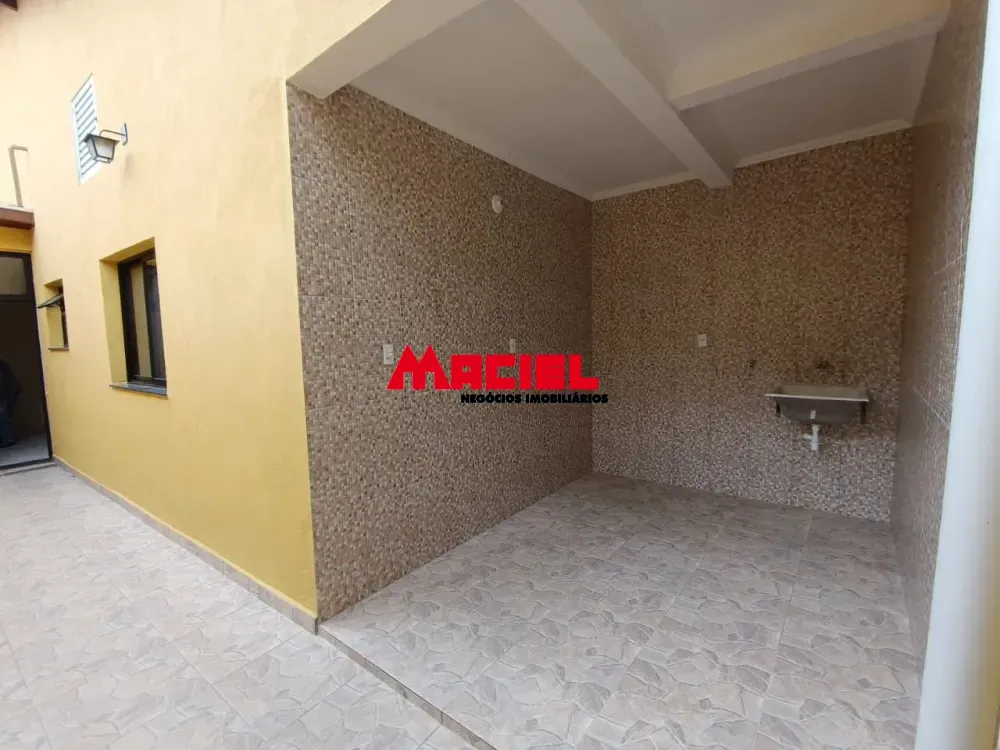 Alugar Casa / Padr&atilde;o em S&atilde;o Jos&eacute; dos Campos R$ 1.700,00 - Foto 9