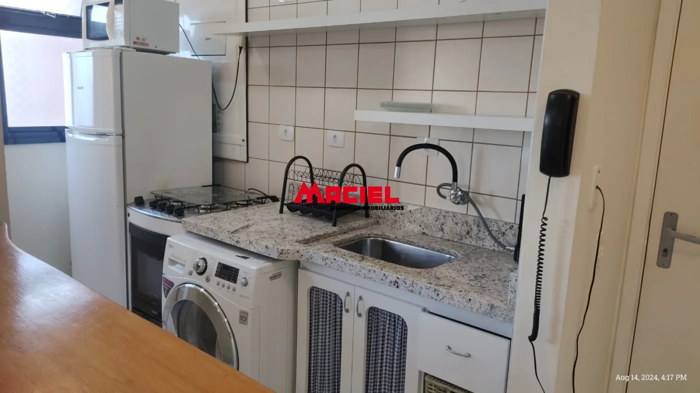 Alugar Apartamento / Padr&atilde;o em S&atilde;o Jos&eacute; dos Campos R$ 2.750,00 - Foto 5