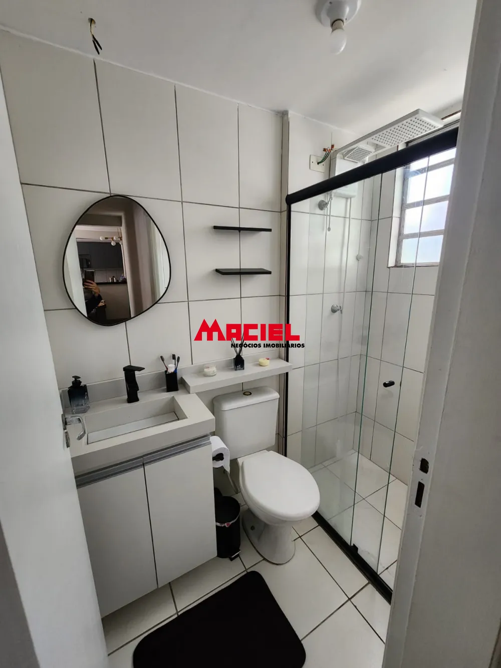 Alugar Apartamento / Padr&atilde;o em S&atilde;o Jos&eacute; dos Campos R$ 2.700,00 - Foto 4