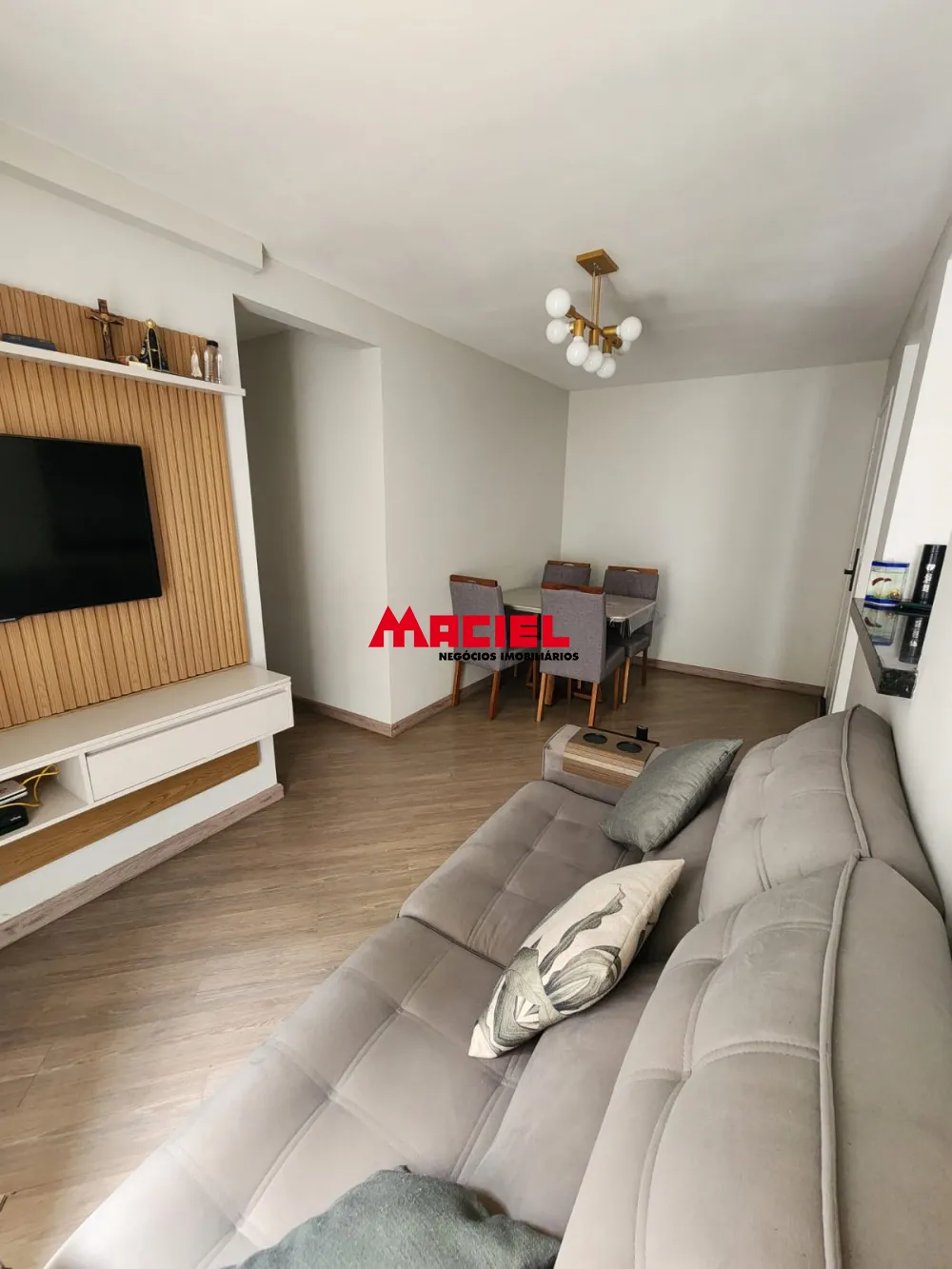 Alugar Apartamento / Padr&atilde;o em S&atilde;o Jos&eacute; dos Campos R$ 2.700,00 - Foto 5