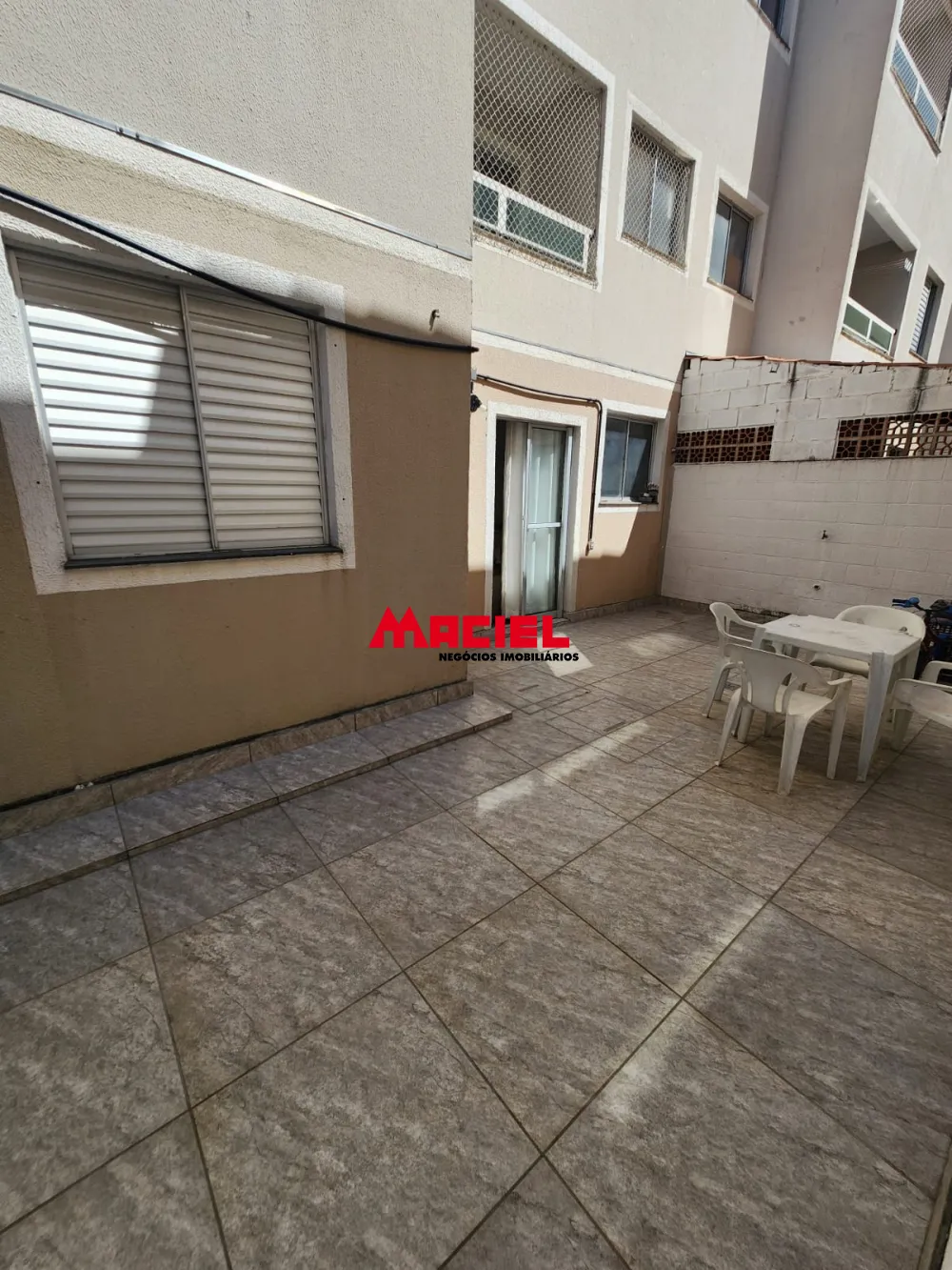 Alugar Apartamento / Padr&atilde;o em S&atilde;o Jos&eacute; dos Campos R$ 2.700,00 - Foto 8