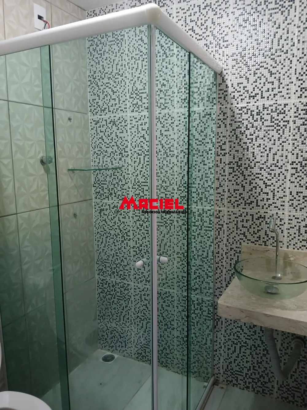 Alugar Casa / Padr&atilde;o em S&atilde;o Jos&eacute; dos Campos R$ 3.000,00 - Foto 5