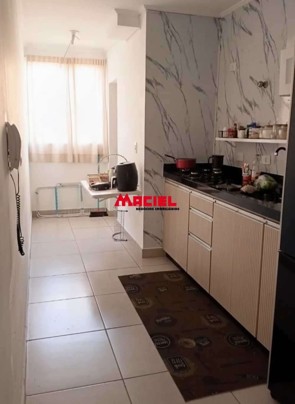 Alugar Apartamento / Padr&atilde;o em S&atilde;o Jos&eacute; dos Campos R$ 1.614,74 - Foto 1