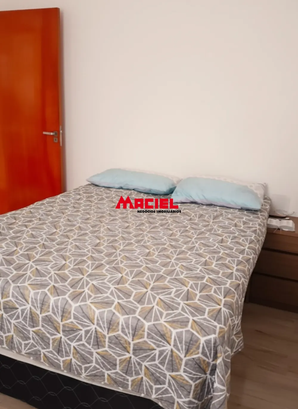 Alugar Apartamento / Padr&atilde;o em S&atilde;o Jos&eacute; dos Campos R$ 1.614,74 - Foto 3