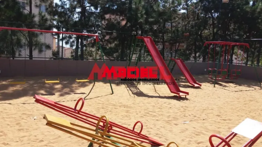 Alugar Apartamento / Padr&atilde;o em S&atilde;o Jos&eacute; dos Campos R$ 1.400,00 - Foto 4