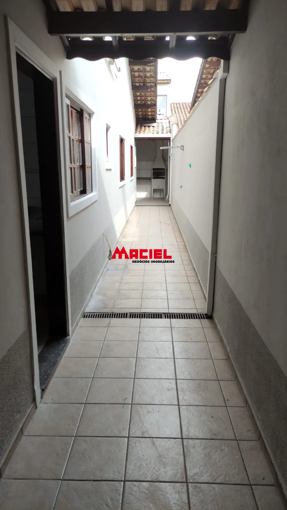 Alugar Casa / Padr&atilde;o em S&atilde;o Jos&eacute; dos Campos R$ 1.120,02 - Foto 3