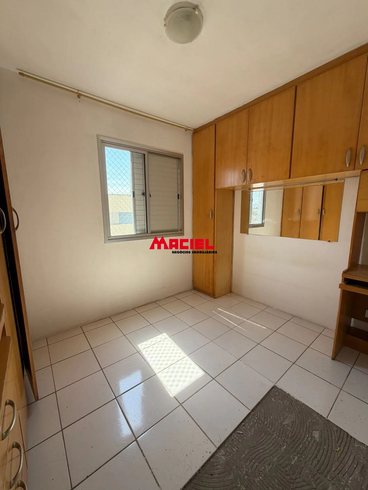 Alugar Apartamento / Padr&atilde;o em S&atilde;o Jos&eacute; dos Campos R$ 1.350,00 - Foto 24