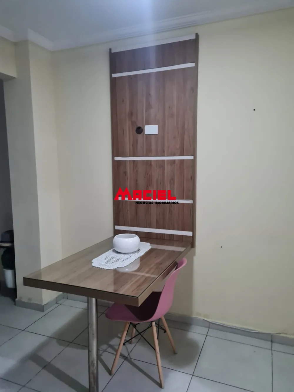 Alugar Comercial / Pr&eacute;dio em S&atilde;o Jos&eacute; dos Campos R$ 3.000,00 - Foto 4