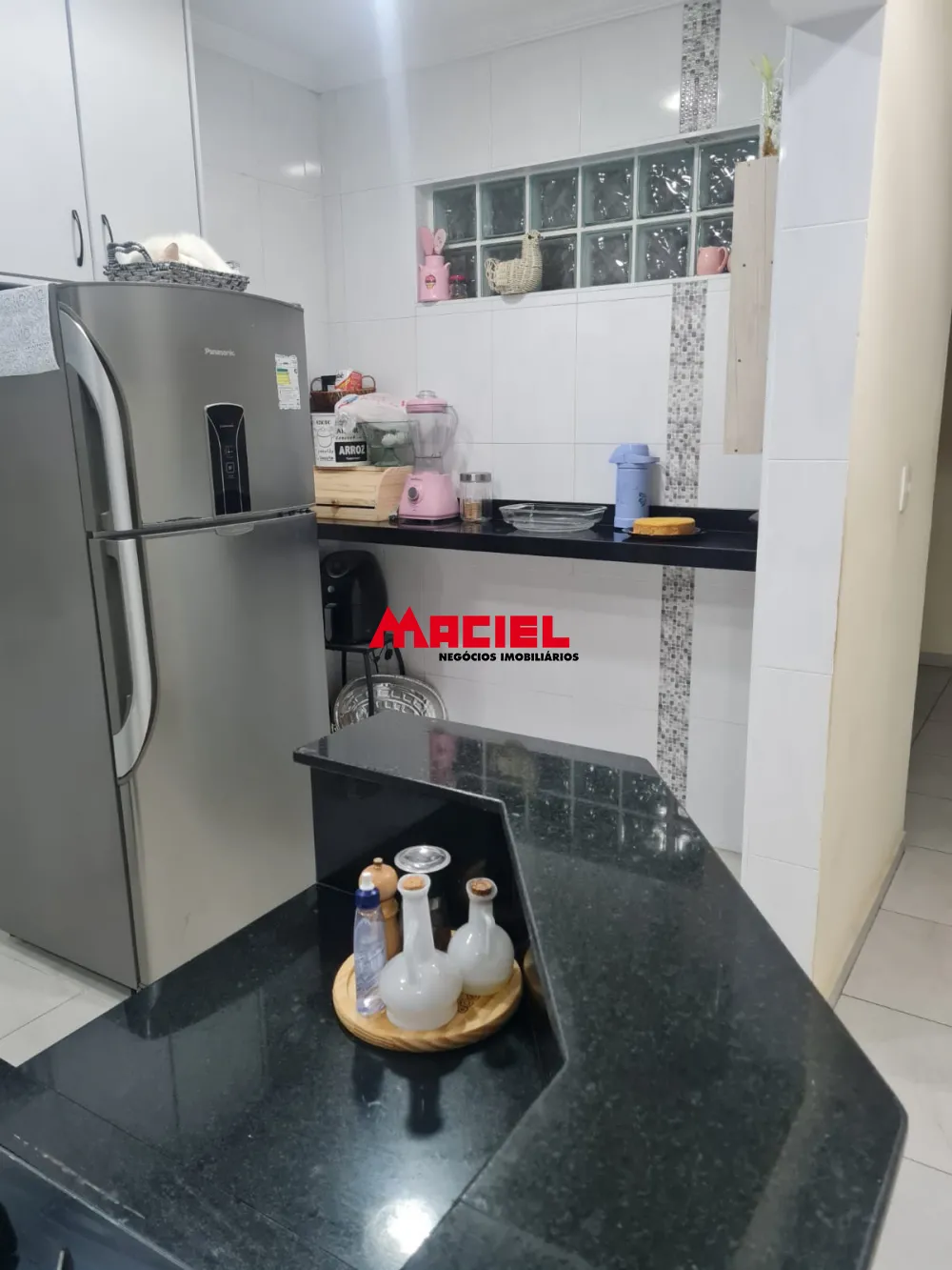 Alugar Comercial / Pr&eacute;dio em S&atilde;o Jos&eacute; dos Campos R$ 3.000,00 - Foto 5