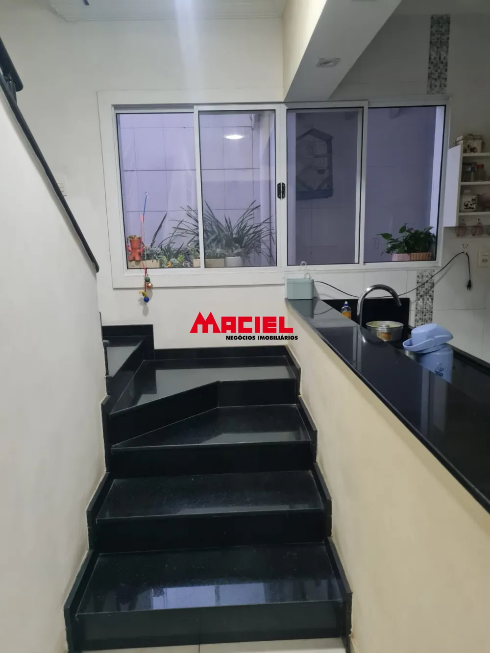 Alugar Comercial / Pr&eacute;dio em S&atilde;o Jos&eacute; dos Campos R$ 3.000,00 - Foto 20