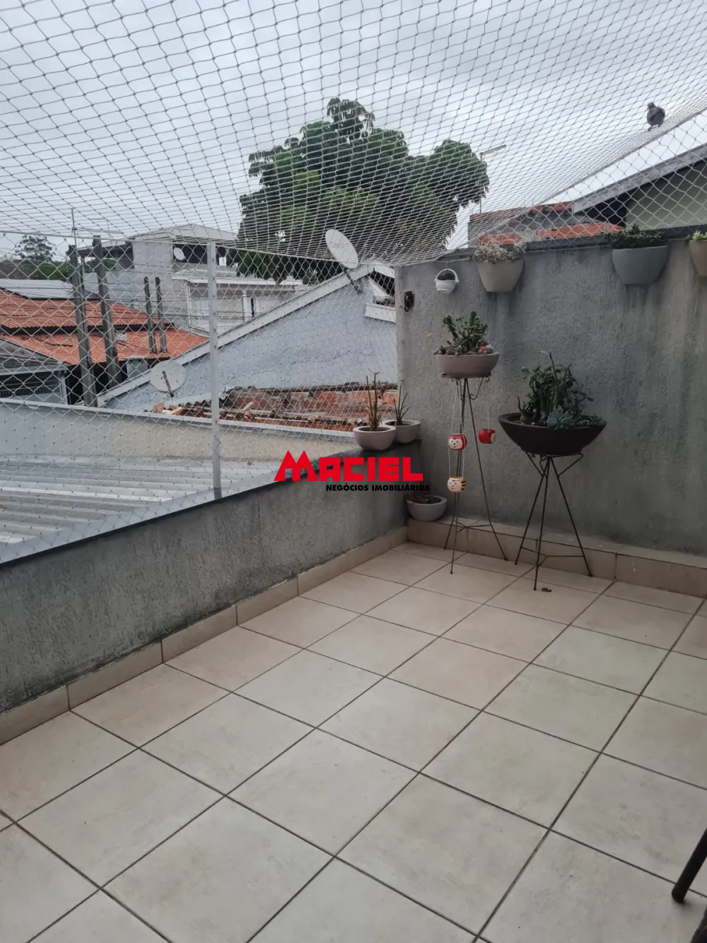 Alugar Comercial / Pr&eacute;dio em S&atilde;o Jos&eacute; dos Campos R$ 3.000,00 - Foto 26